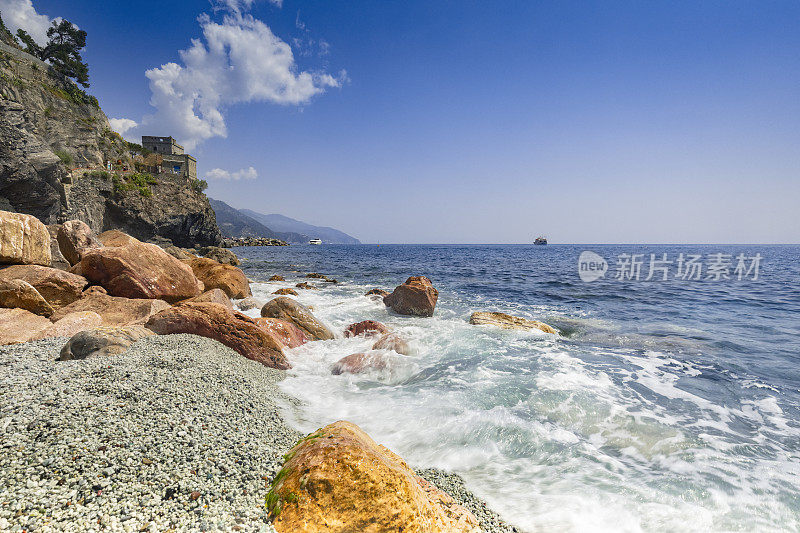 Monterosso al Mare海岸的忧郁海景